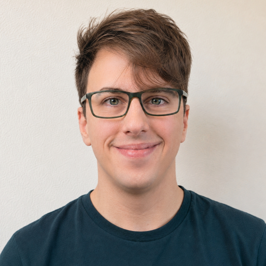 Porträt von Deniz Günay